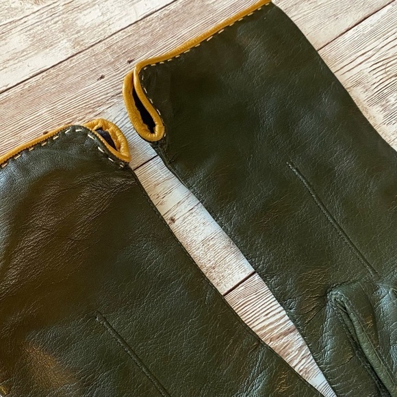 Coach VINTAGE LEATHER SILK LINED DRIVING GLOVES SIZE 6 1/2 - Picture 4 of 9